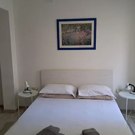 St Nicholas Lejlighed *